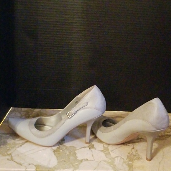 "VINTAGE GREY PUMPS"!!! - Picture 5 of 5